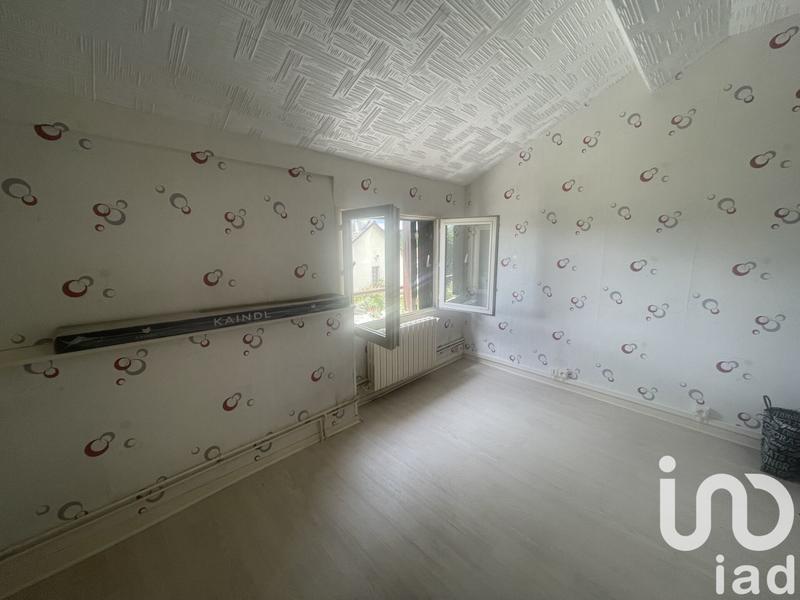 Maison - 95 m² - 5 pièces