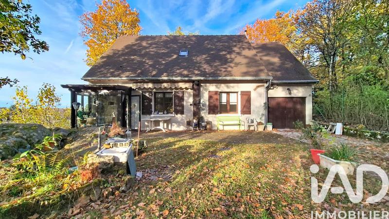 Maison - 95 m² - 4 pièces