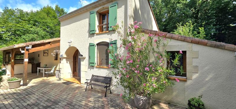 Maison - 150 m² - 5 pièces