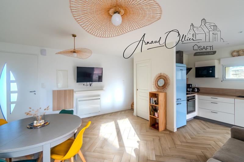 Maison - 92 m² - 6 pièces