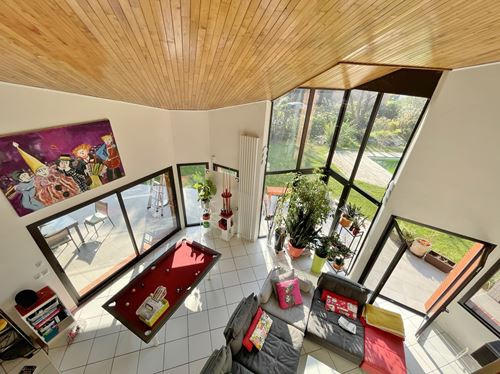 Villa - 216 m² - 6 pièces