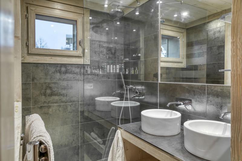 Châlet - 184 m² - 8 pièces