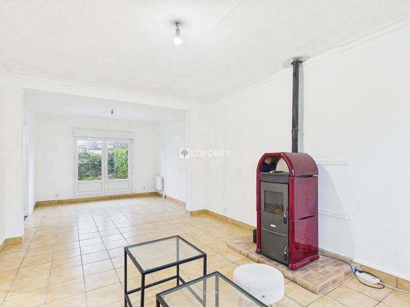 Maison - 92 m² - 6 pièces