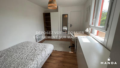 Chambre - 74 m² - 4 pièces