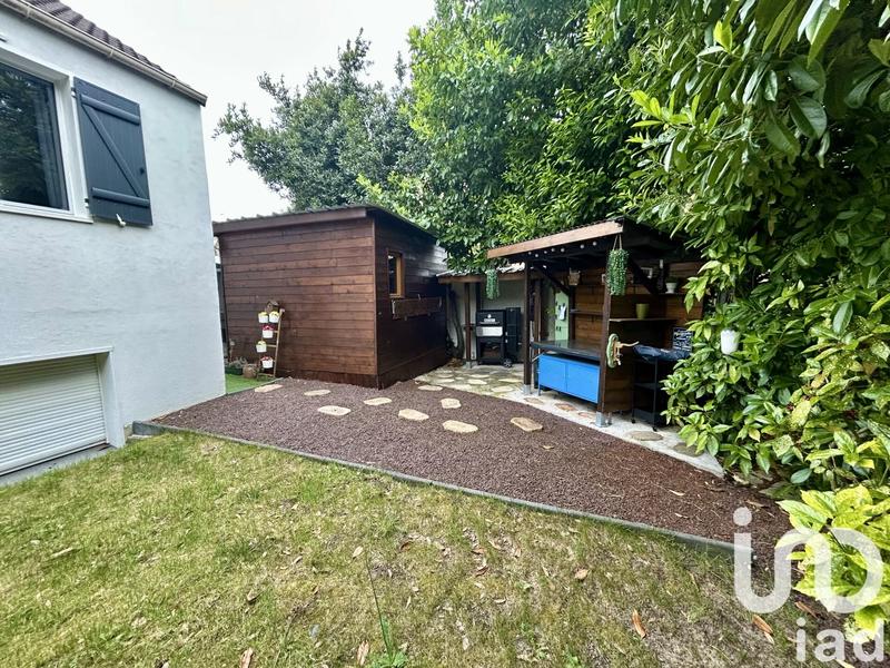 Maison - 95 m² - 6 pièces