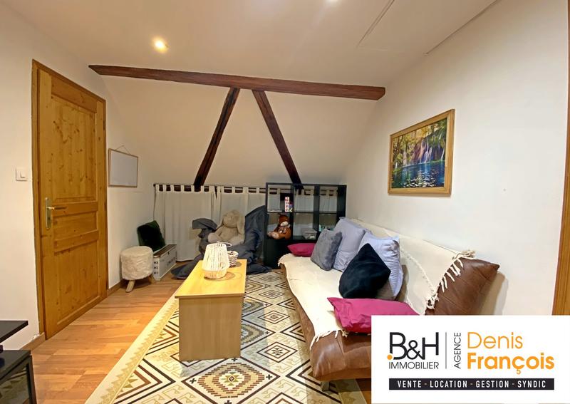 Maison ancienne - 250 m² - 8 pièces