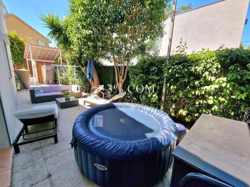 Maison - 84 m² - 4 pièces