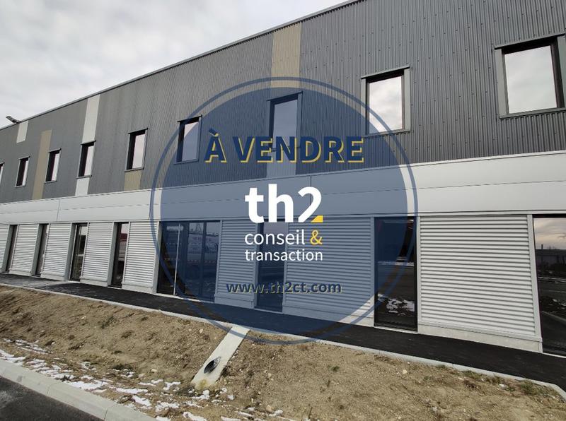 Local d'activités - 361 m²