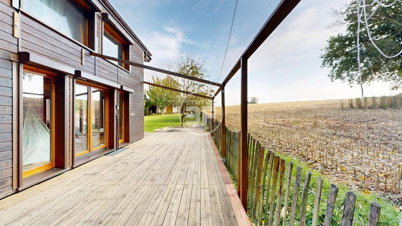 Maison - 115 m² - 5 pièces