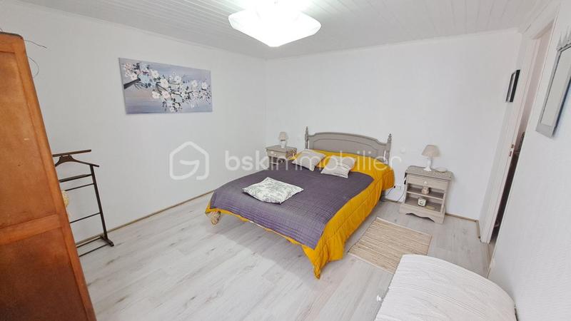 Corps de ferme - 170 m² - 8 pièces