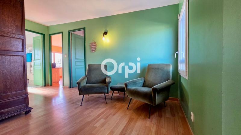 Maison - 227 m² - 7 pièces