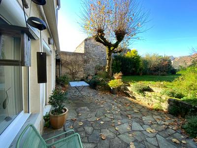 Maison - 200 m² - 5 pièces