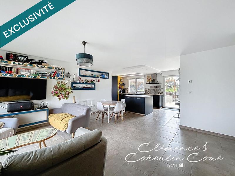 Maison - 93 m² - 4 pièces