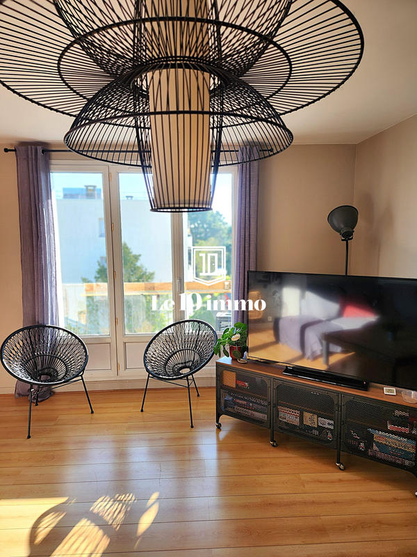 Appartement - 118 m² - 6 pièces