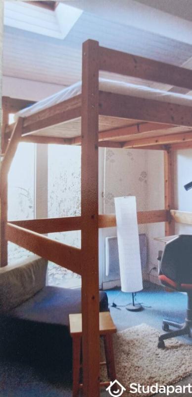 Chambre - 10 m² - 1 pièce