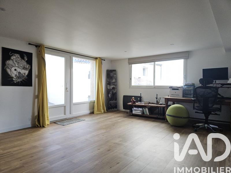 Maison - 278 m² - 10 pièces