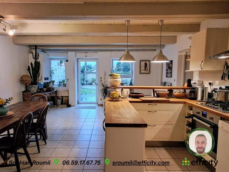 Maison - 147 m² - 7 pièces