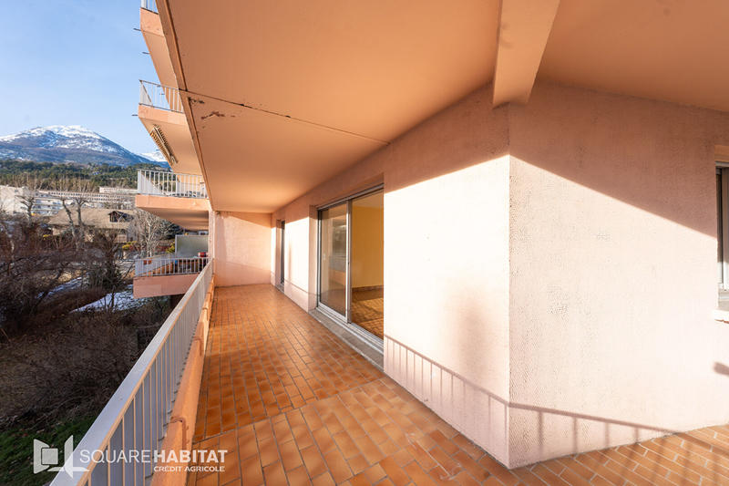 Appartement - 73 m² - 3 pièces