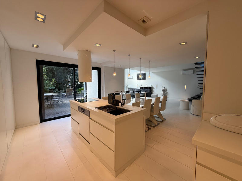 Maison - 130 m² - 4 pièces