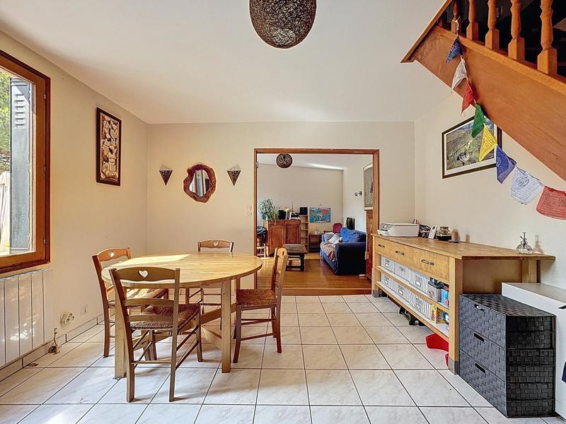 Maison - 79 m² - 5 pièces