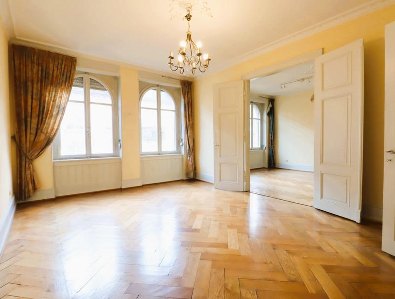 Appartement - 127 m² - 5 pièces