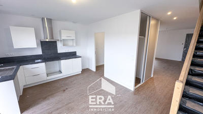 Maison - 94 m² - 4 pièces