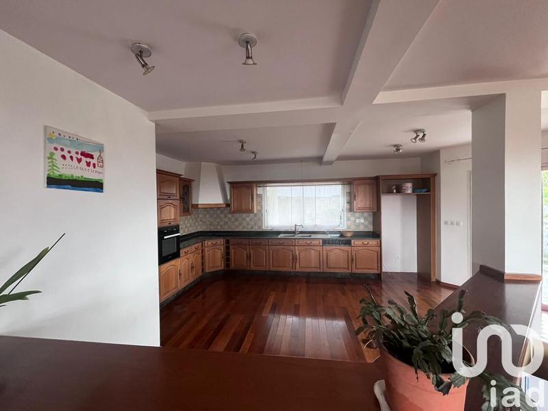 Maison - 294 m² - 5 pièces