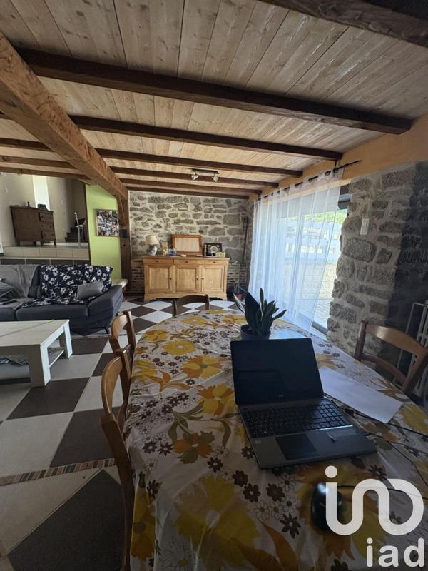 Maison - 92 m² - 4 pièces