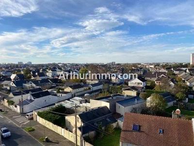 Appartement - 85 m² - 4 pièces