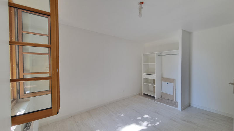 Appartement - 81 m² - 4 pièces