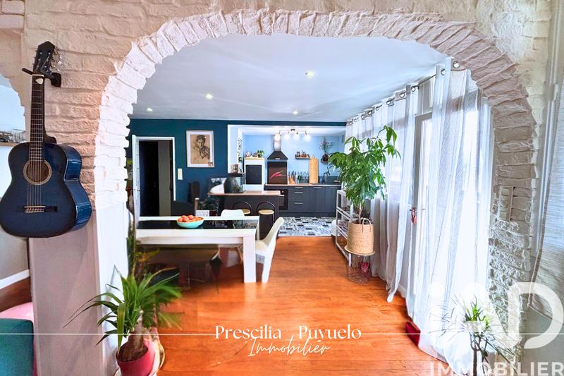 Appartement - 81 m² - 4 pièces