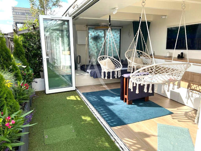 Appartement - 100 m² - 4 pièces