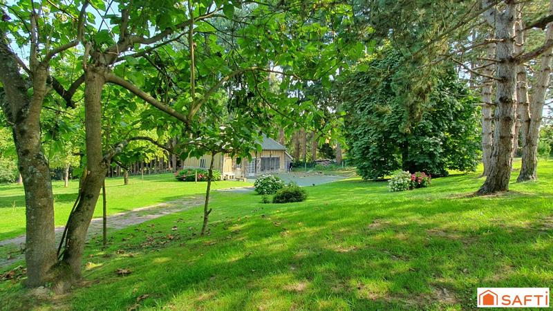 Propriété - 377 m² - 16 pièces