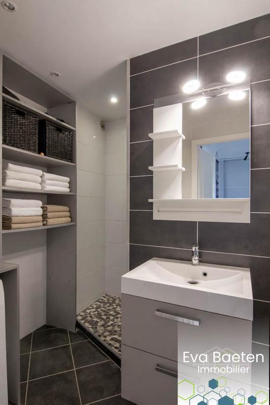 Appartement - 93 m² - 3 pièces