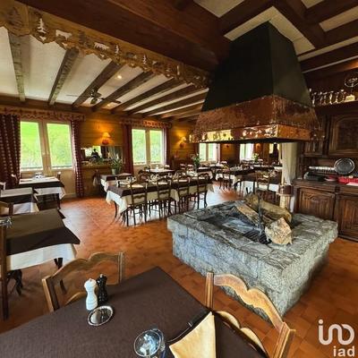 Local commercial - 1 000 m²