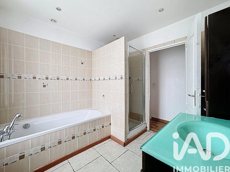 Maison - 83 m² - 4 pièces