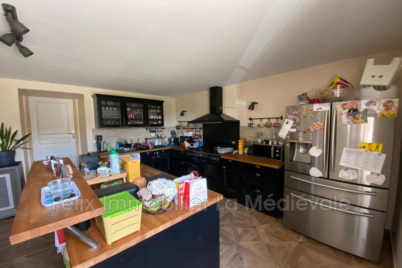 Maison de maîtres - 216 m² - 9 pièces