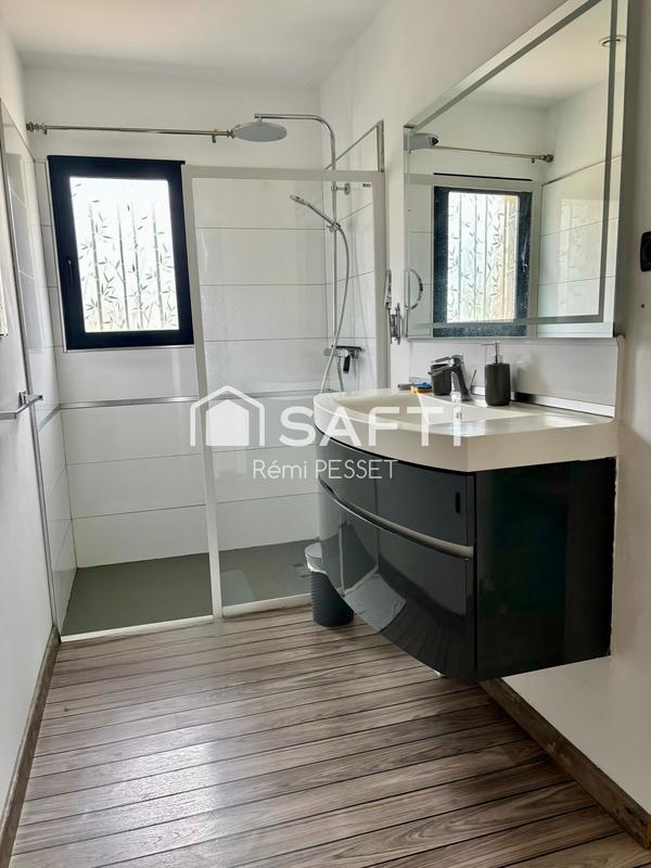 Maison - 120 m² - 4 pièces