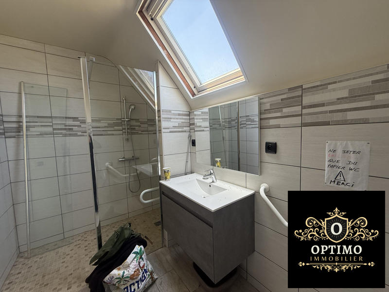 Maison - 192 m² - 8 pièces