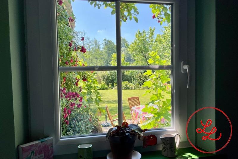 Propriété - 250 m² - 9 pièces