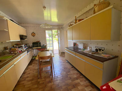 Maison - 107 m² - 6 pièces