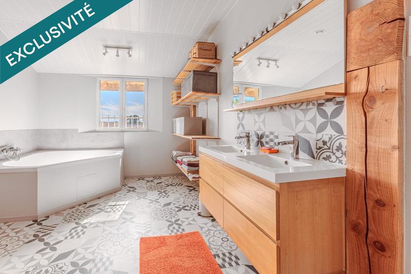 Maison - 440 m² - 11 pièces