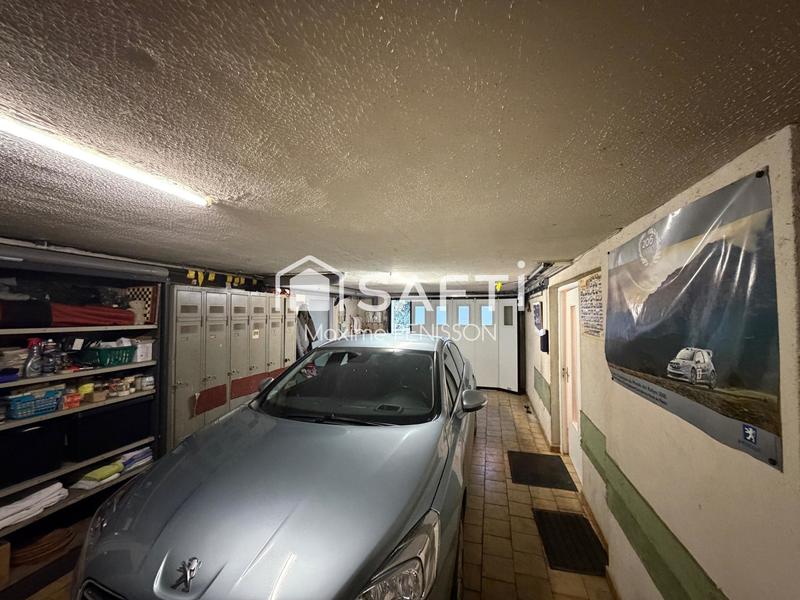 Maison - 223 m² - 6 pièces