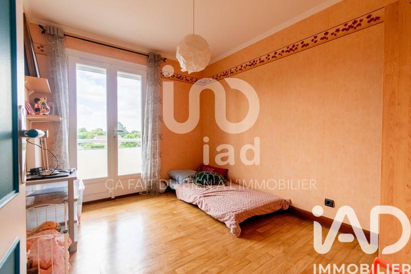 Appartement - 97 m² - 5 pièces