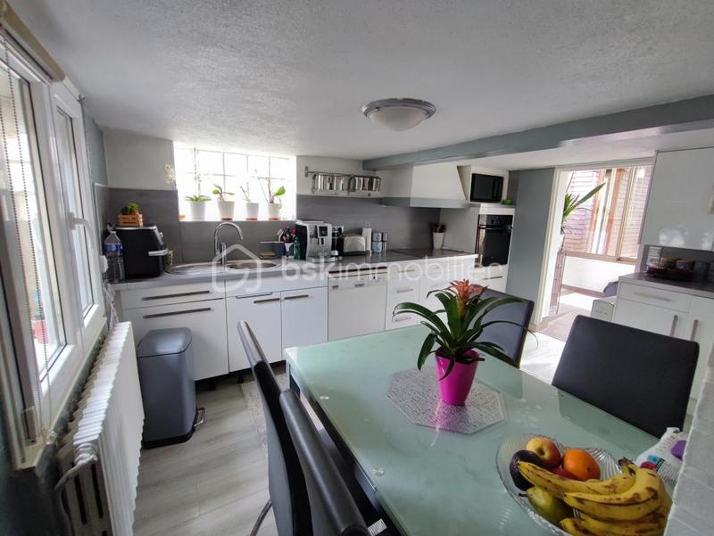 Maison - 61 m² - 4 pièces