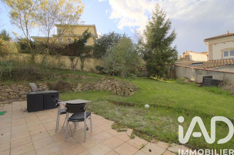 Maison - 88 m² - 4 pièces