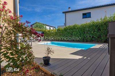 Maison - 107 m² - 4 pièces