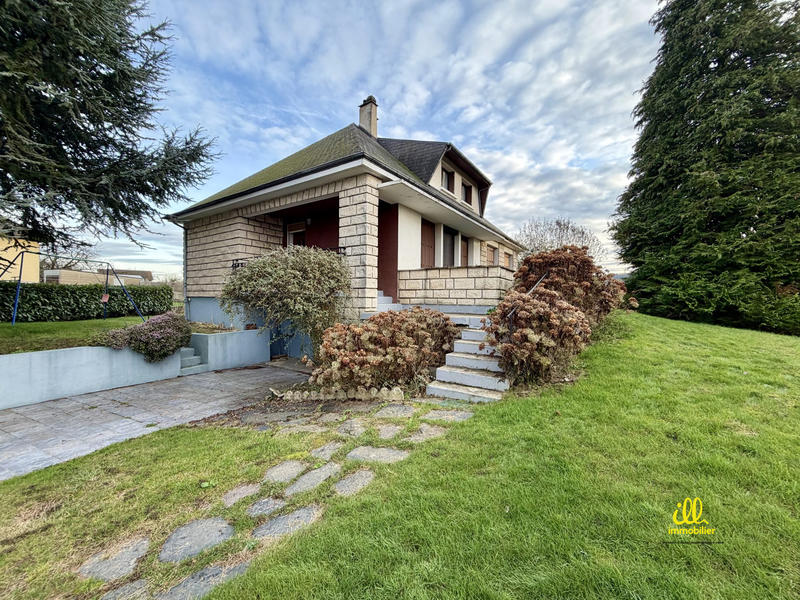 Maison - 140 m² - 6 pièces