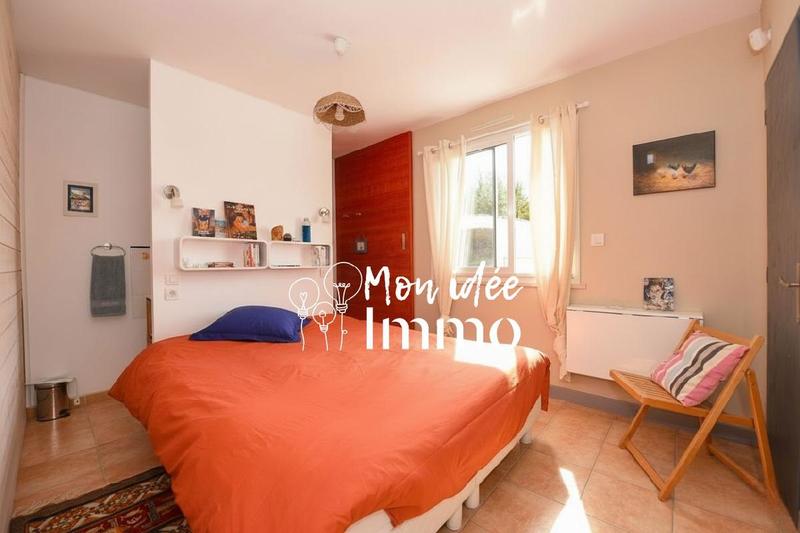 Maison - 280 m² - 9 pièces