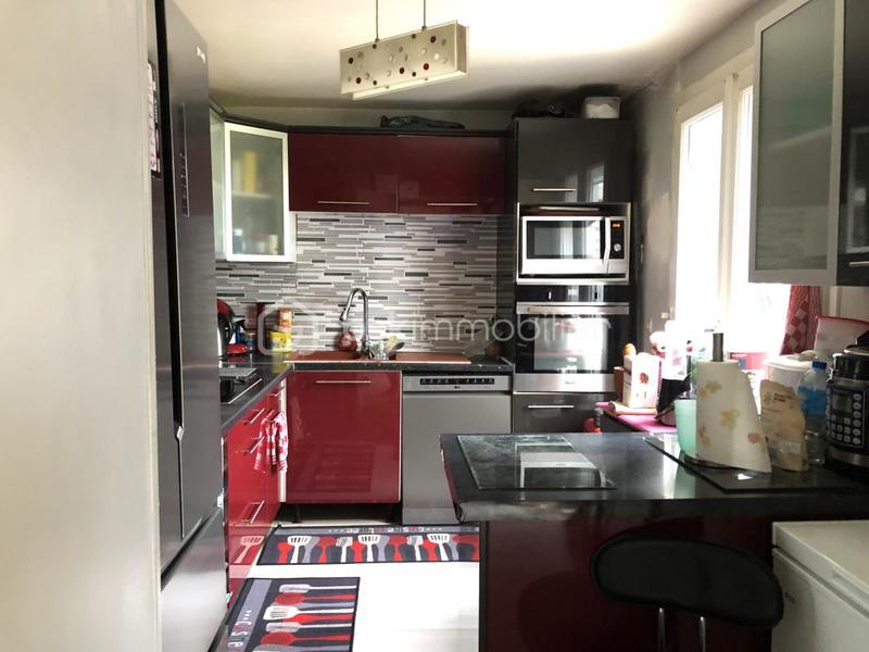 Pavillon - 157 m² - 8 pièces